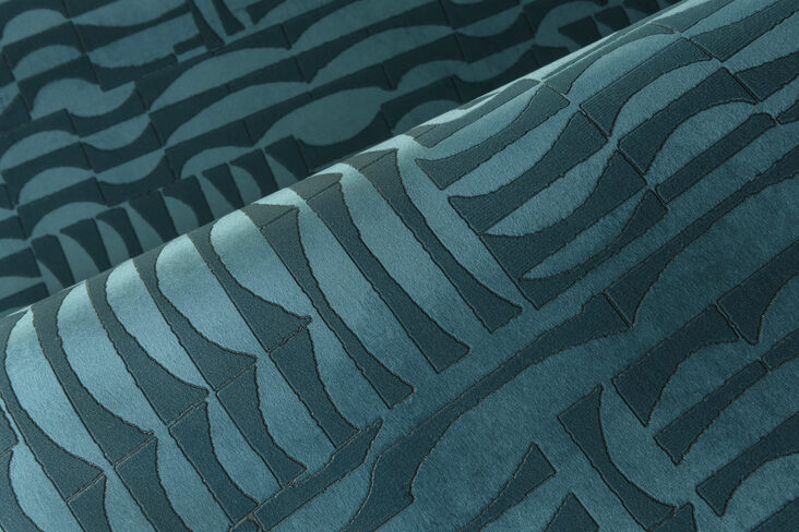 Kharga_Barkhan_74000_1_Mood