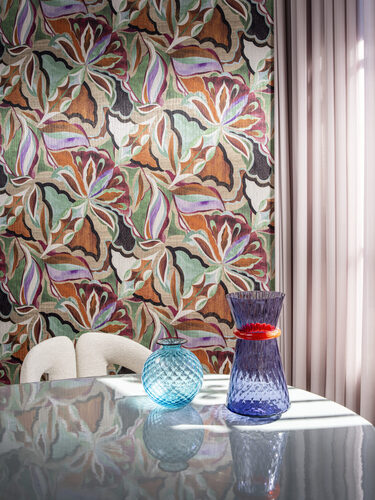 EssentialsTangram_Myriad_24100_2_Roomshot