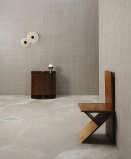 Embleme_Pyxis_38008A_Roomshot_Print_HR